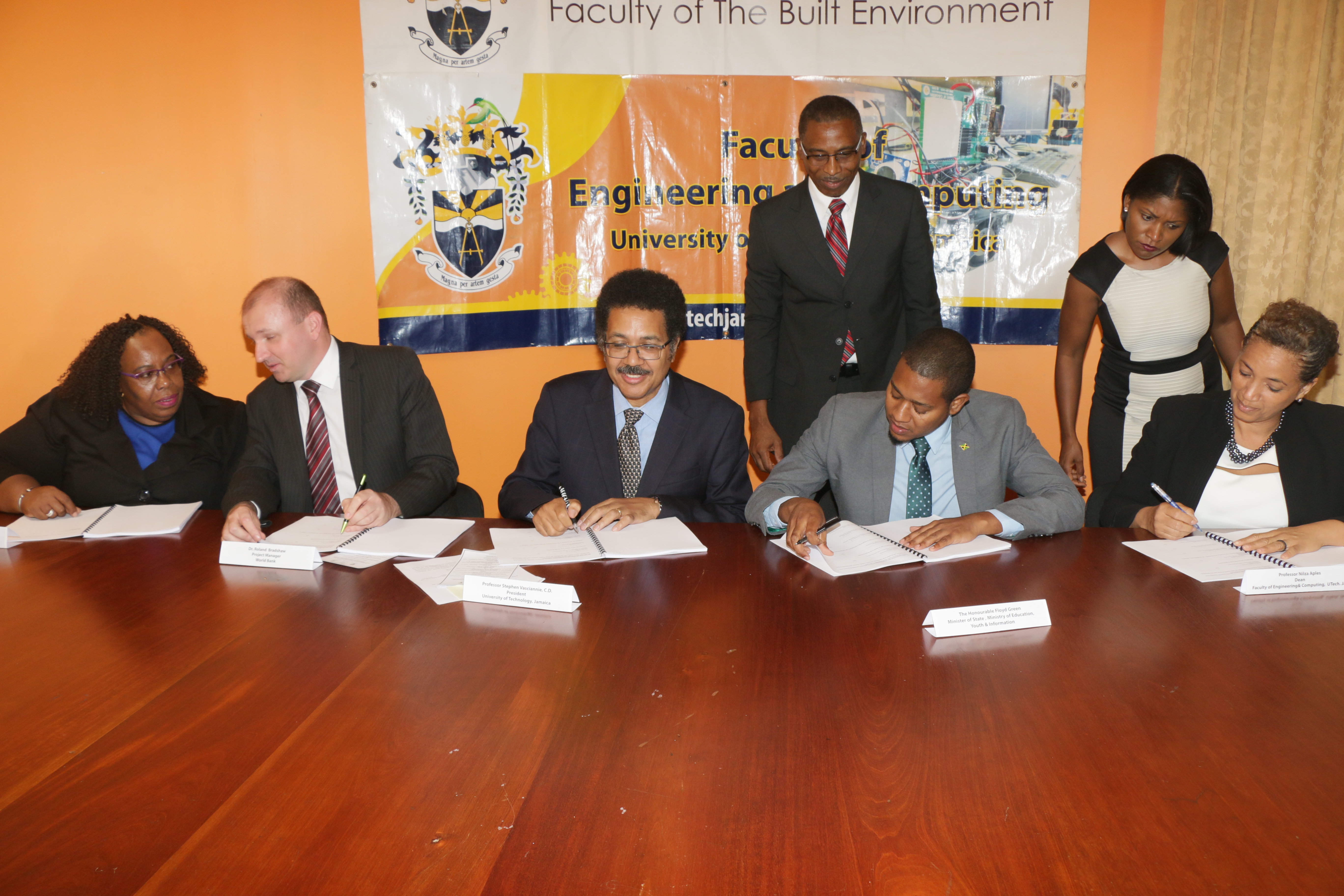 UTech, Jamaica Signs Contract with Ministry of Education and the World Bank for Jamaica Safe Schools Project